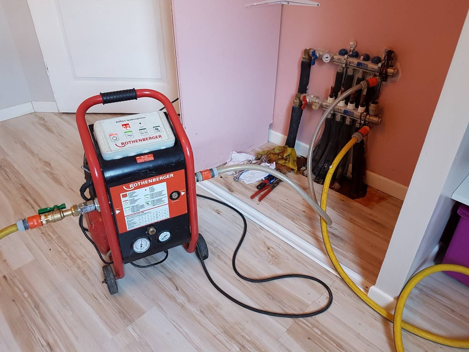 Altunizade Beko Hermetik Şofben Kombi Bakımı